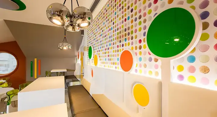 Karl Kávézó és Fagylaltozó - Komfort Centrum
