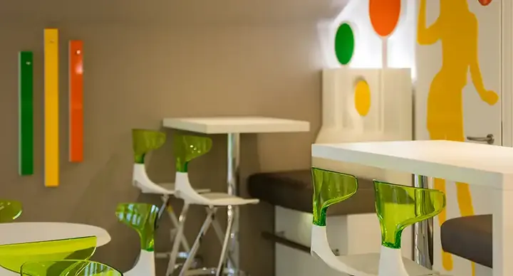 Karl Kávézó és Fagylaltozó - Komfort Centrum