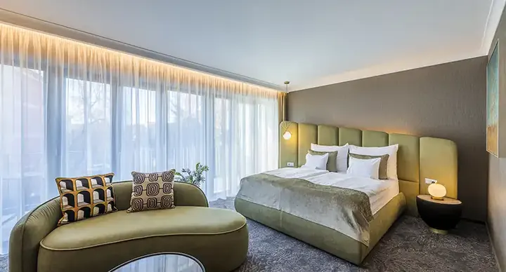 Riva Prestige Hotel**** - Komfort Centrum