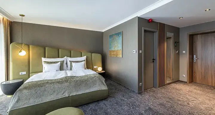 Riva Prestige Hotel**** - Komfort Centrum