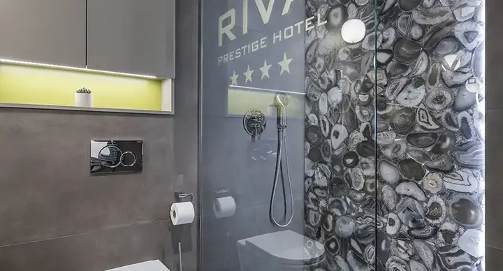 Riva Prestige Hotel**** - Komfort Centrum