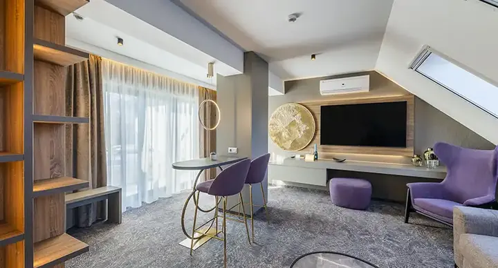 Riva Prestige Hotel**** - Komfort Centrum