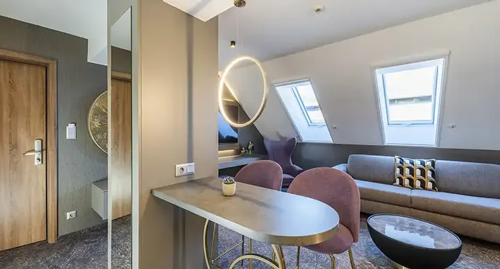 Riva Prestige Hotel**** - Komfort Centrum