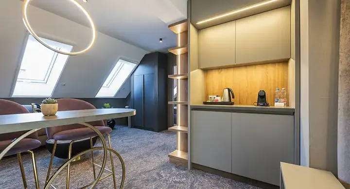 Riva Prestige Hotel**** - Komfort Centrum
