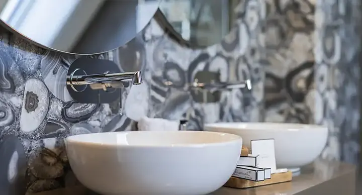 Riva Prestige Hotel**** - Komfort Centrum